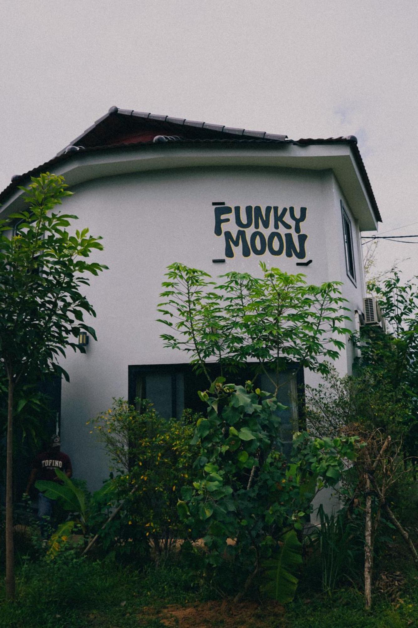 Auberge de jeunesse Funky Moon Kampot Extérieur photo